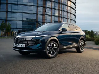 Автомобиль HAVAL F7