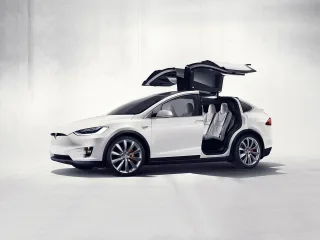 Tesla Model X I · Внедорожник