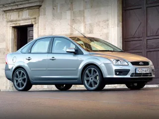 Ford Focus II · Седан