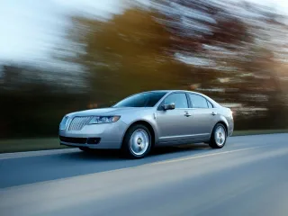 Lincoln MKZ I рестайлинг · Седан