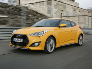 Hyundai Veloster I рестайлинг · Хетчбэк