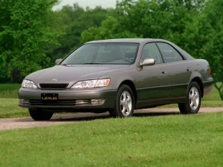 Lexus ES XV20 · Седан