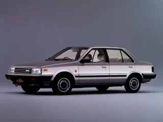 Nissan Sunny B11 · Седан