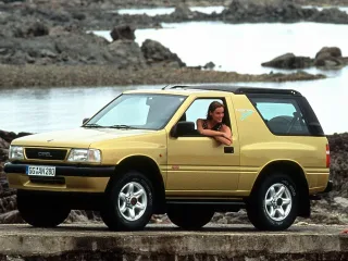 Opel Frontera A · Внедорожник