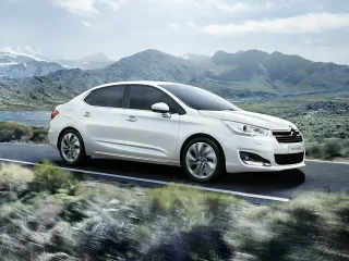 Citroen C4 II · Седан