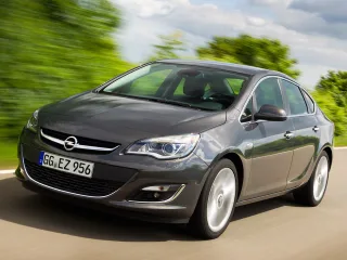 Opel Astra J рестайлинг · Седан