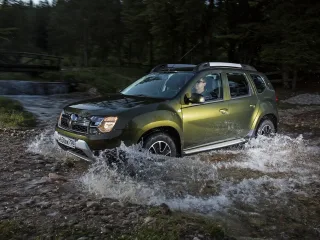 Renault Duster I рестайлинг · Внедорожник