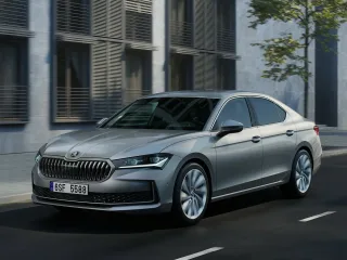Автомобиль Skoda Superb