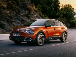 Автомобиль Citroen C4