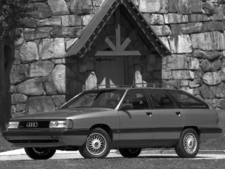 Автомобиль Audi 200