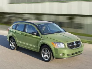 Автомобиль Dodge Caliber