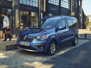 Автомобиль Renault Express