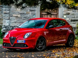 Автомобиль Alfa Romeo MiTo