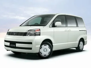 Toyota Voxy R60 · Минивэн