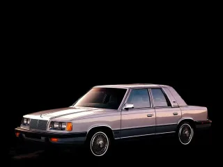 Chrysler LeBaron II · Седан