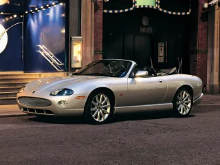 Jaguar XK I рестайлинг · Кабриолет