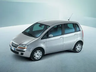 Автомобиль FIAT Idea