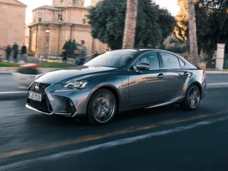 Lexus IS III рестайлинг · Седан