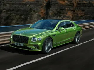 Автомобиль Bentley Flying Spur