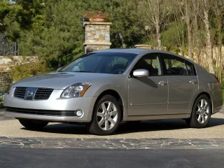 Nissan Maxima A34 · Седан