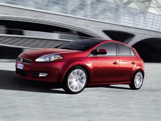 Автомобиль FIAT Bravo