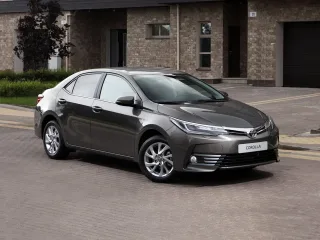Toyota Corolla XI рестайлинг · Седан