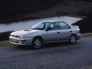 Subaru Impreza GC/GF · Седан