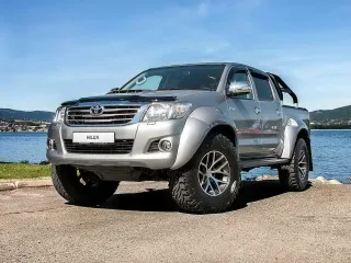 Toyota Hilux VII рестайлинг · Пикап