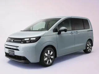 Автомобиль Honda Freed