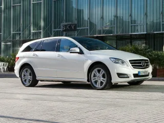 Автомобиль Mercedes-Benz R-класс