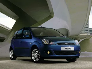 Ford Fiesta Mk5 · Хетчбэк