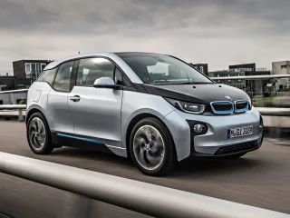 BMW i3 I01 · Хетчбэк