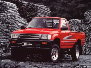 Toyota Hilux V · Пикап