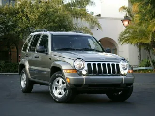 Jeep Liberty I · Внедорожник