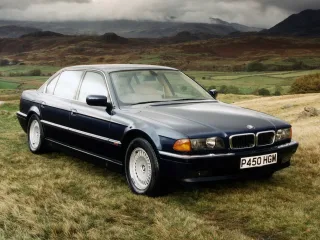 BMW 7 серия E38 · Седан