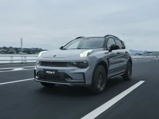 Автомобиль Lynk & Co 1
