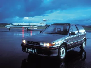 Mitsubishi Colt C50 · Хетчбэк
