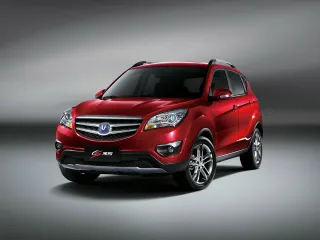 Автомобиль Changan CS35