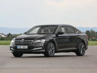 Skoda Superb III рестайлинг · Лифтбек