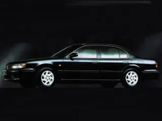 Nissan Maxima A32 · Седан