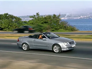 Mercedes-Benz CLK-класс C209/A209 · Кабриолет