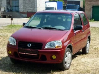 Suzuki Ignis I · Хетчбэк