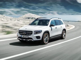 Mercedes-Benz GLB-класс X247 · Внедорожник