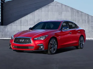 Автомобиль Infiniti Q50