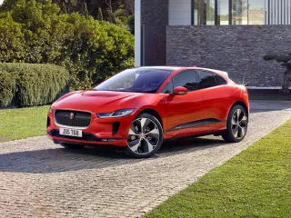 Автомобиль Jaguar I-Pace