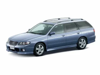Автомобиль Nissan Avenir