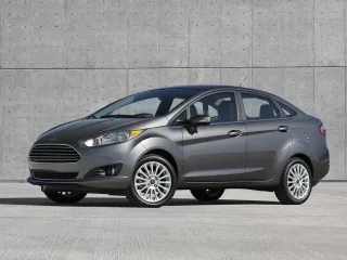 Ford Fiesta Mk6 рестайлинг · Седан