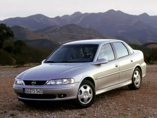 Opel Vectra B рестайлинг · Седан