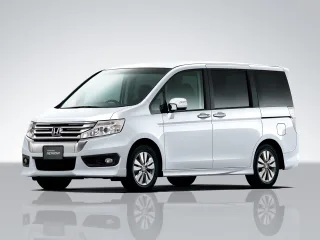 Honda Stepwgn IV рестайлинг · Минивэн