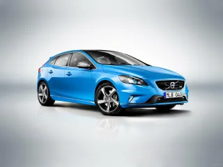 Volvo V40 II · Хетчбэк